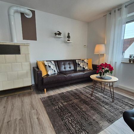 Ferienwohnung S-Bahn Naehe Schwaikheim Экстерьер фото