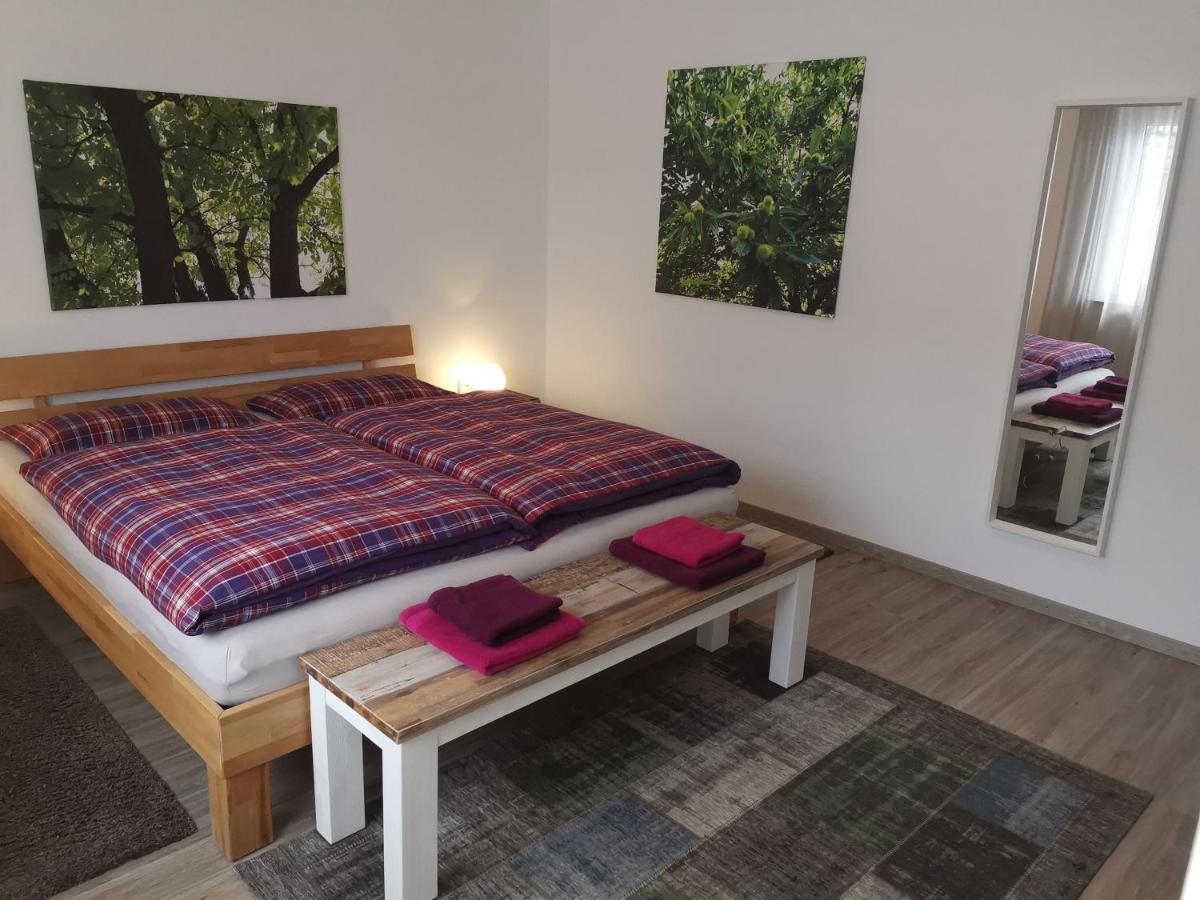 Ferienwohnung S-Bahn Naehe Schwaikheim Экстерьер фото