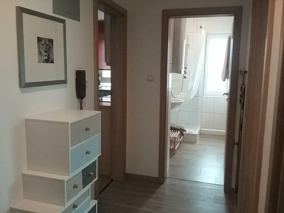 Ferienwohnung S-Bahn Naehe Schwaikheim Экстерьер фото